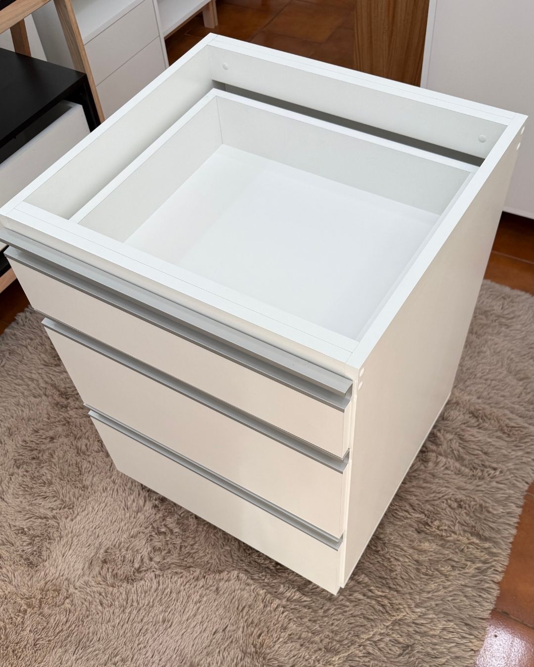 CAJONERA BAJO MESADA - Imagen 2